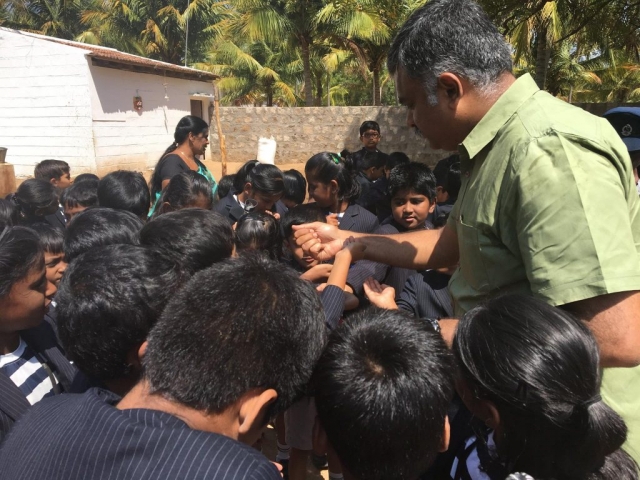 Karthikeya Sivasenapathy with Children